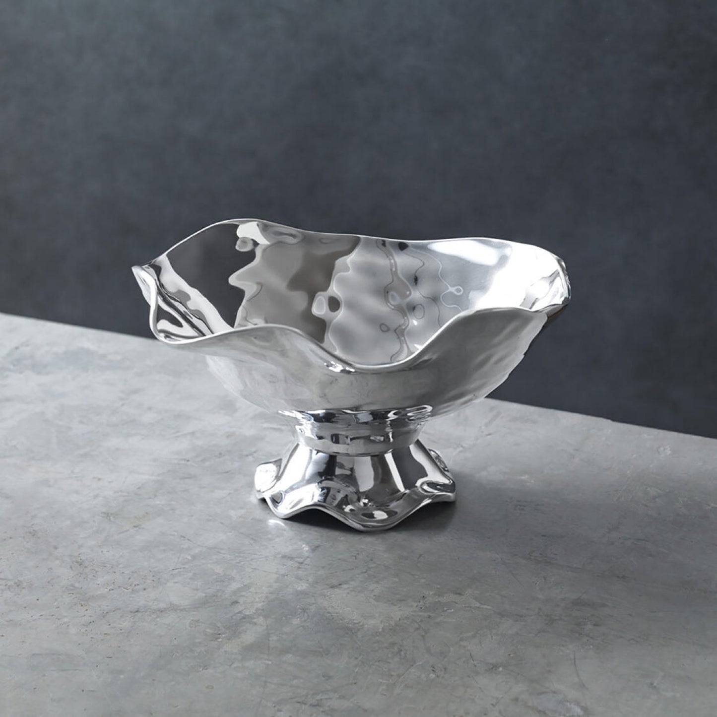 Beatriz Ball - VENTO Pedestal Alex Medium Bowl