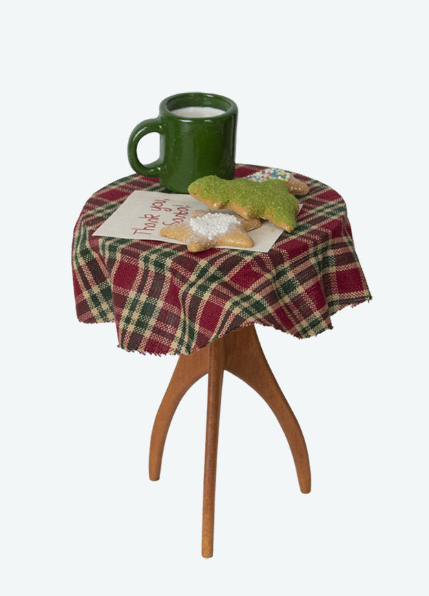 Byer's Choice Milk & Cookies Table