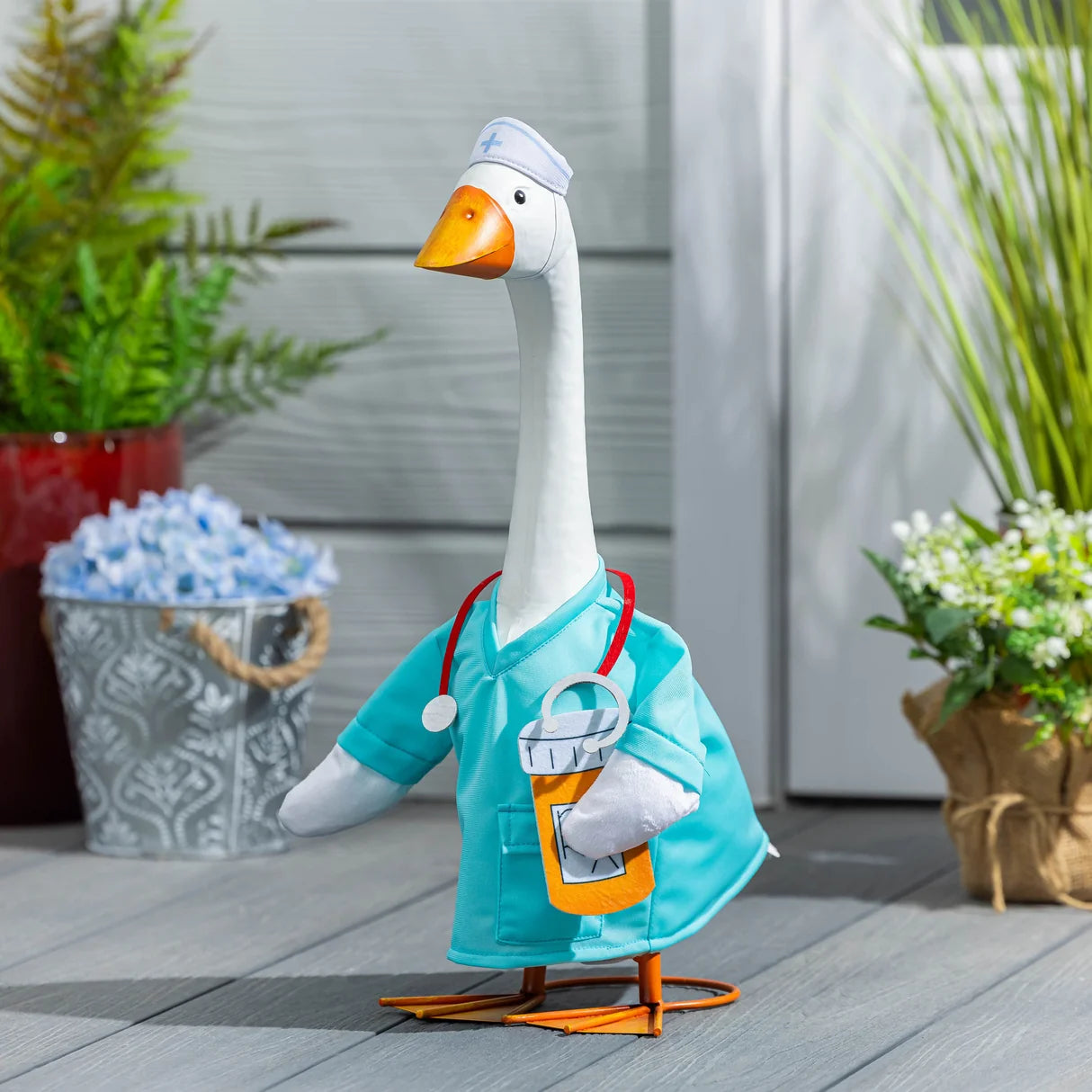 Evergreen Porch Goose Nurse Outfit