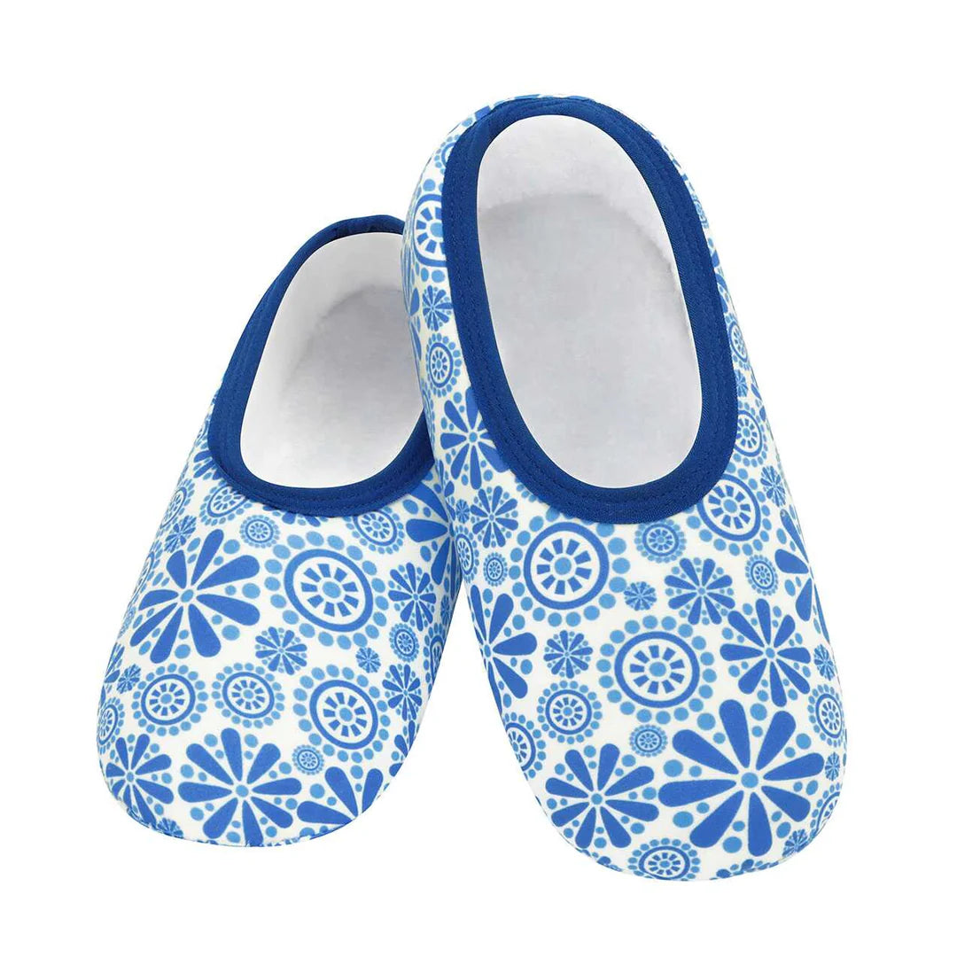Snoozie Skinnies Slippers Pinwheel