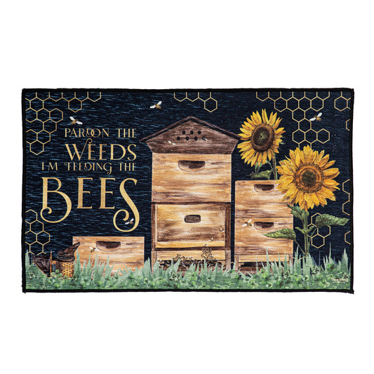 Evergreen Pardon the Weeds I'm Feeding The Bee's Garden Washable Indoor/Outdoor Mat