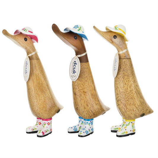 DCUK White Hat Boots Duckling