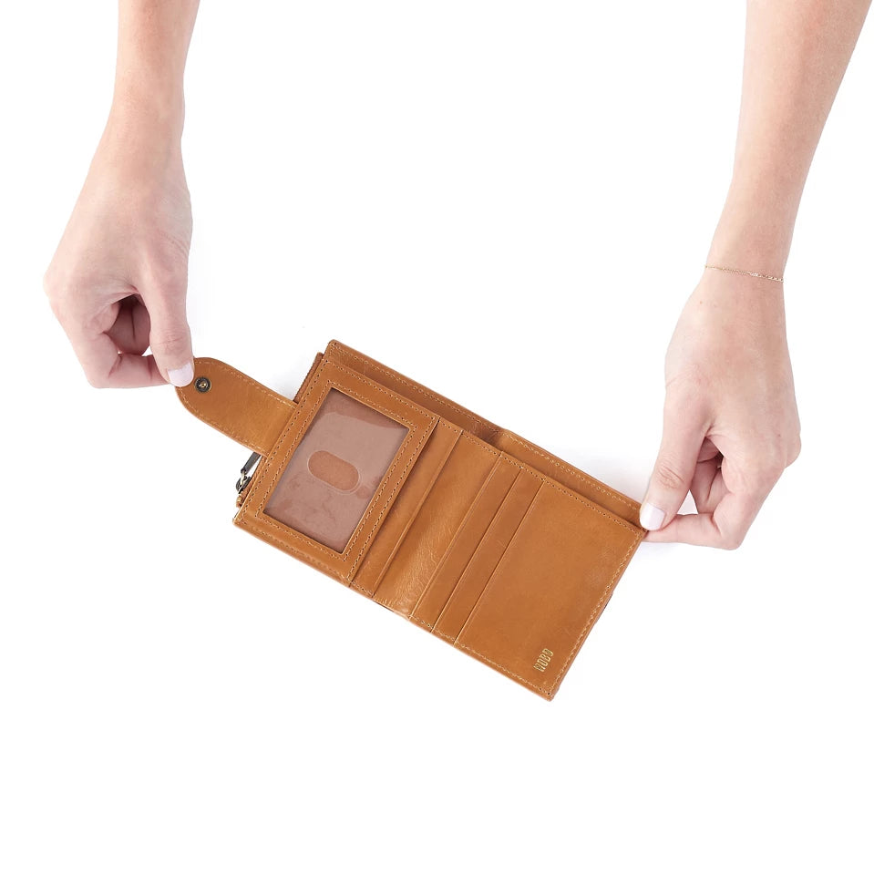 HOBO Dunn Mini Wallet Truffle Polished Leather