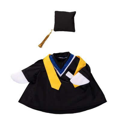 Evergreen Porch Goose Graduation Day Outfit