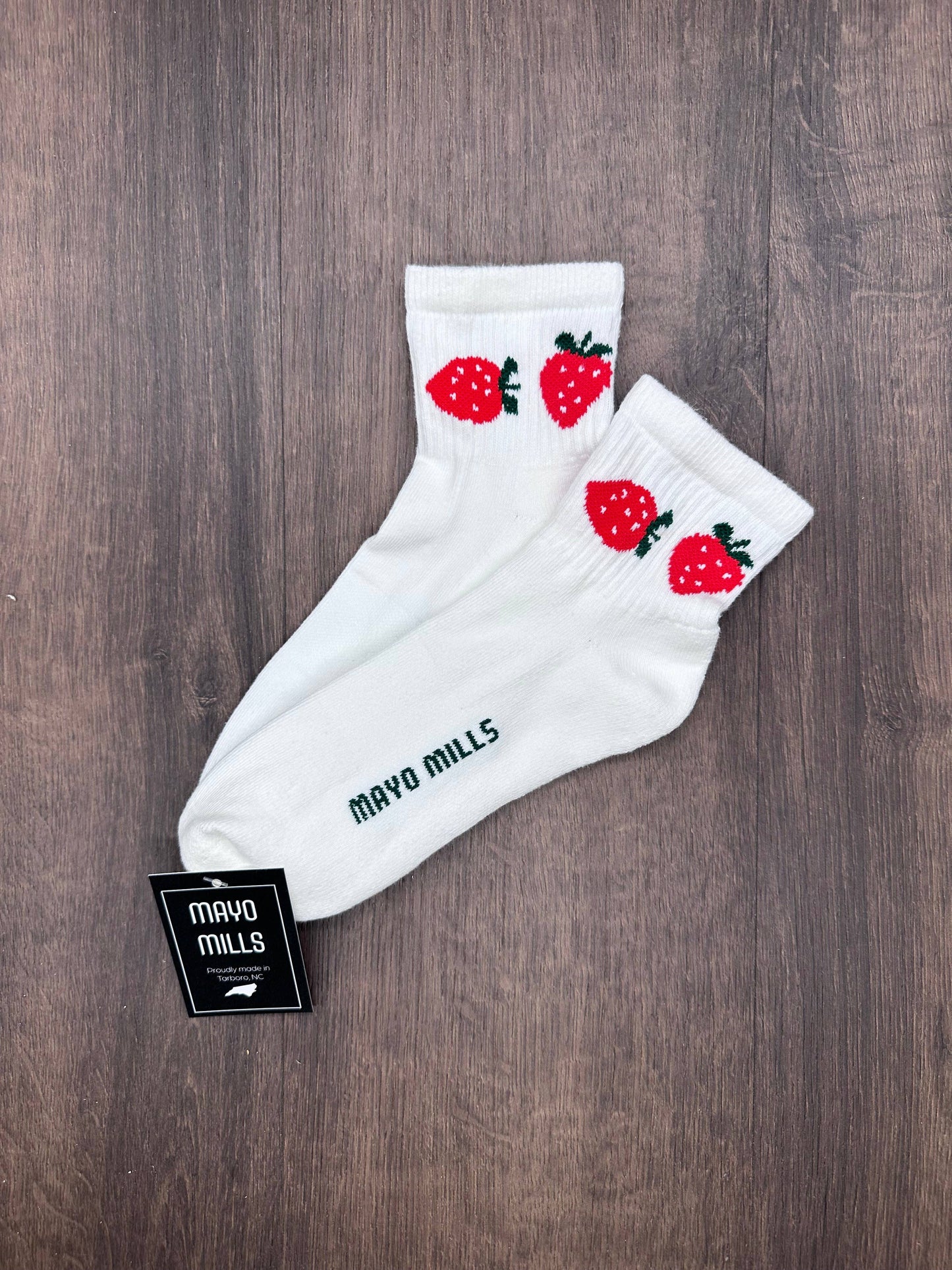 Mayo Mills Strawberries Quarter Crew Socks